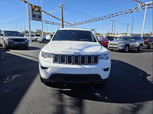 2020 Jeep Grand Cherokee Laredo