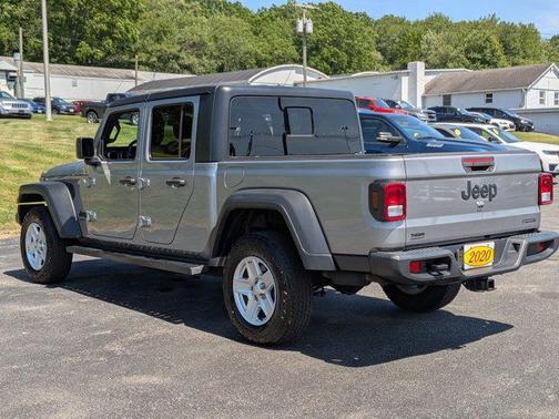 2020 Jeep Gladiator Sport S