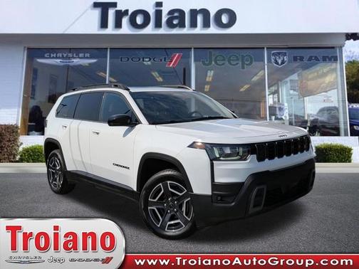 Bright White Clearcoat 2026 Jeep Cherokee LAREDO/LIMITED