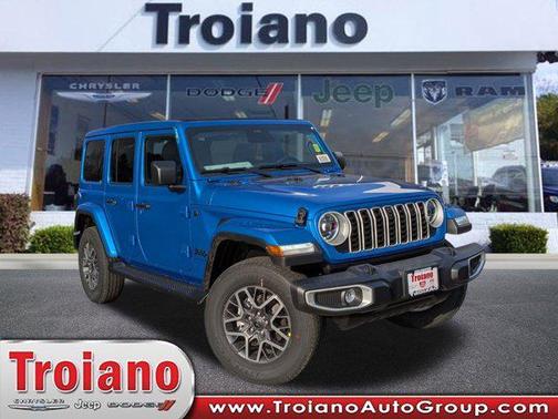2026 Jeep Wrangler 4-Door Sahara 4x4