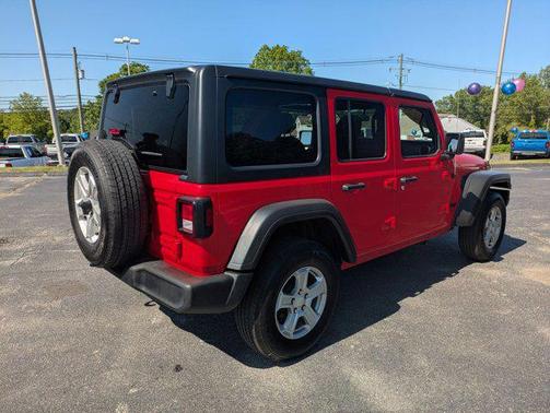 2022 Jeep Wrangler Unlimited Sport