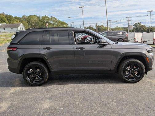 2025 Jeep Grand Cherokee Limited
