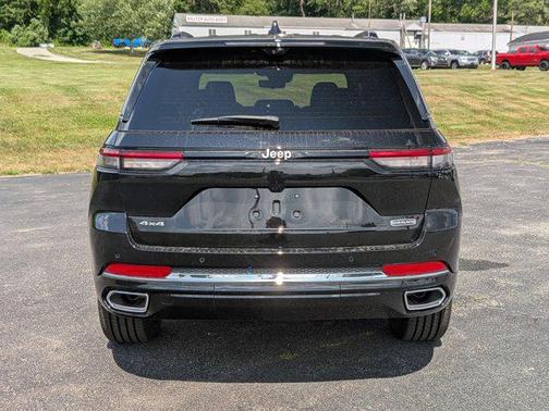 2025 Jeep Grand Cherokee Overland