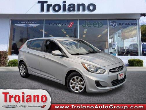 2012 Hyundai Accent GS