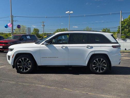 2023 Jeep Grand Cherokee Overland