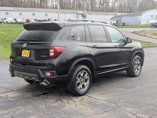 2022 Honda Passport AWD TrailSport