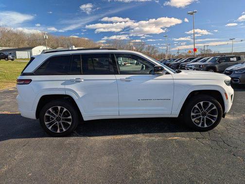 2023 Jeep Grand Cherokee 4xe Overland