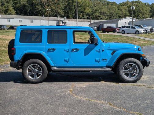 2021 Jeep Wrangler Unlimited Sahara