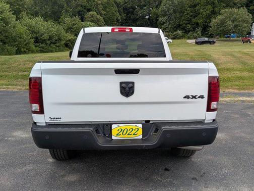 2022 RAM 1500 Classic Warlock Quad Cab 4x4 6'4' Box