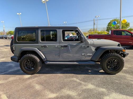 Sting Gray Clearcoat 2018 Jeep Wrangler Unlimited Sport