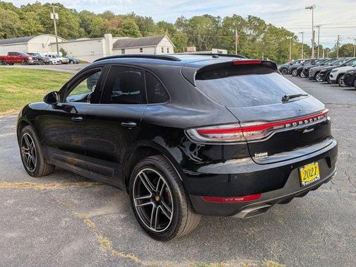 2021 Porsche Macan AWD