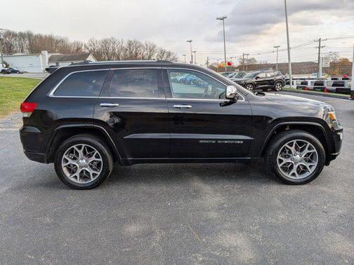 2021 Jeep Grand Cherokee Overland