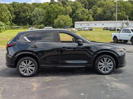 2022 Mazda CX-5 Signature