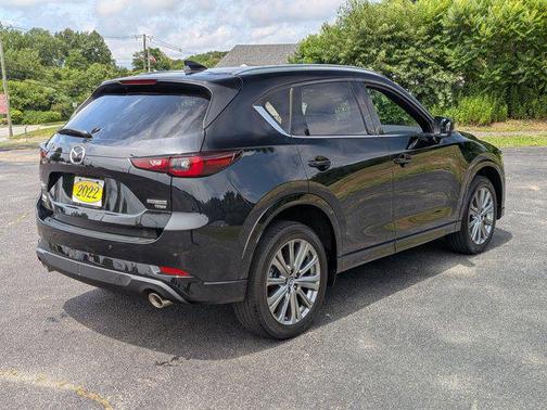 2022 Mazda CX-5 Signature