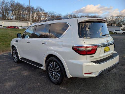 2022 Nissan Armada SL