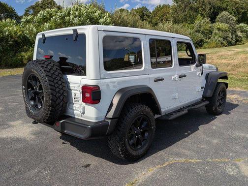 2022 Jeep Wrangler Willys