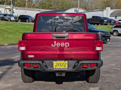 Snazzberry Pearlcoat 2022 Jeep Gladiator Mojave
