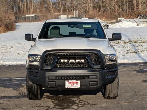 Bright White Clearcoat 2022 RAM 1500 Classic SLT