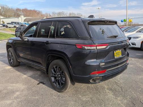 Midnight Sky 2023 Jeep Grand Cherokee 4xe Base