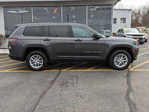 2024 Jeep Grand Cherokee L Laredo