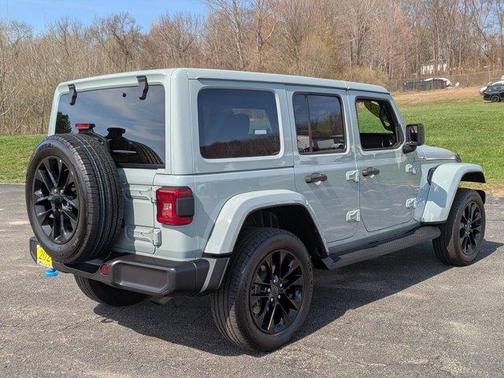 Earl Clearcoat 2024 Jeep Wrangler 4xe Sahara