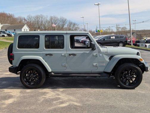 Earl Clearcoat 2024 Jeep Wrangler 4xe Sahara