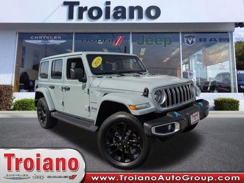 Earl Clearcoat 2024 Jeep Wrangler 4xe Sahara