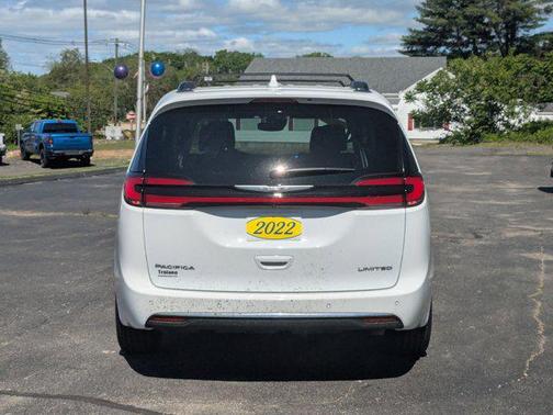 2022 Chrysler Pacifica Limited