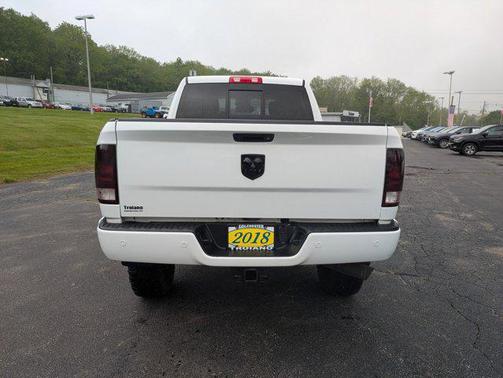 2018 RAM 3500 Big Horn Crew Cab 4x4 6'4' Box