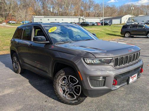 2022 Jeep Grand Cherokee Trailhawk