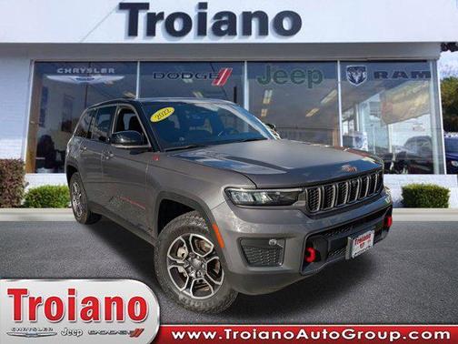 2022 Jeep Grand Cherokee Trailhawk