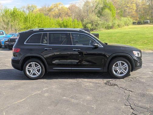 2023 Mercedes-Benz GLB 250 4MATIC