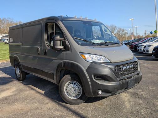 Ceramic Gray Clearcoat 2026 RAM ProMaster 1500 Low Roof