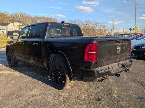Diamond Black 2026 RAM 1500 Limited
