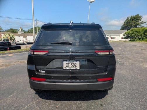 2024 Jeep Grand Cherokee Limited X