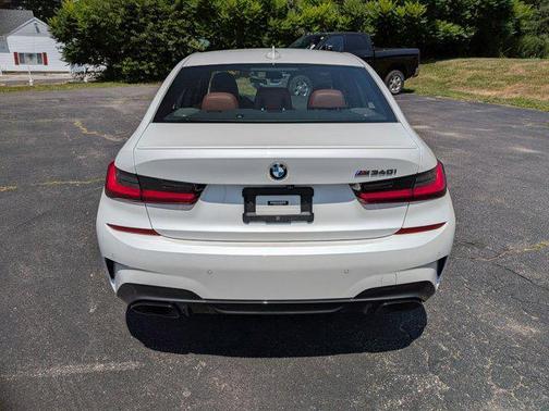 2022 BMW M340 i