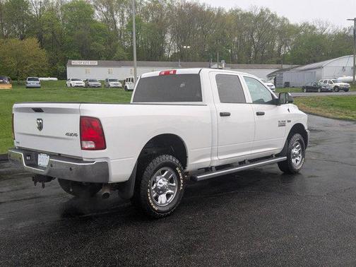 2017 RAM 2500 Tradesman Crew Cab 4x4 6'4' Box