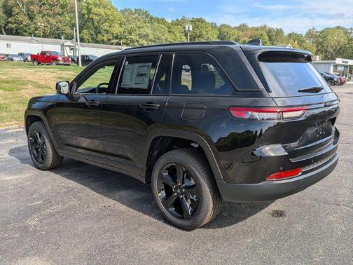 2025 Jeep Grand Cherokee Limited X