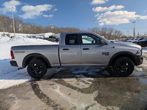 2022 RAM 1500 Classic Warlock Quad Cab 4x4 6'4' Box