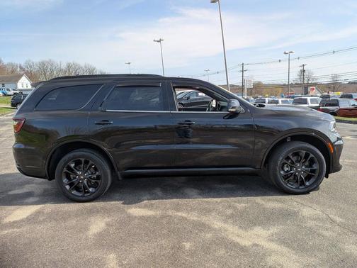 DB Black Clearcoat 2022 Dodge Durango GT