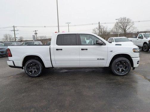 Bright White Clearcoat 2026 RAM 1500 Big Horn