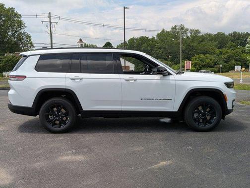2025 Jeep Grand Cherokee L Altitude