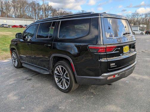 2022 Jeep Wagoneer Series II 4x4