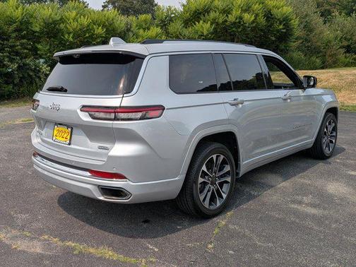2022 Jeep Grand Cherokee L Overland