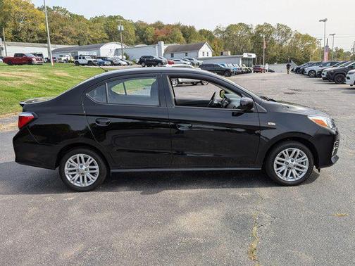 2024 Mitsubishi Mirage G4 LE