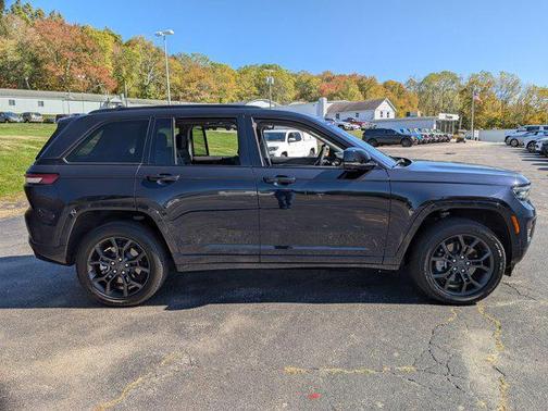 2023 Jeep Grand Cherokee 4xe 30th Anniversary