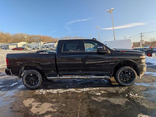 Diamond Black 2026 RAM 2500 Big Horn