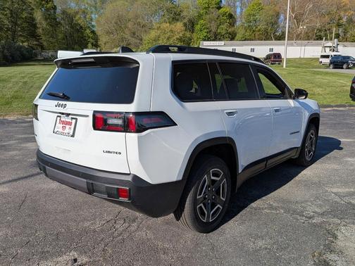 Bright White Clearcoat 2026 Jeep Cherokee LAREDO/LIMITED