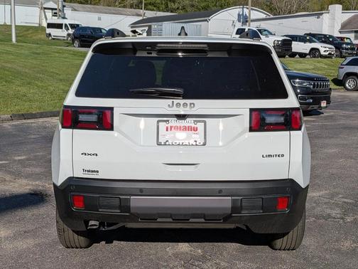 Bright White Clearcoat 2026 Jeep Cherokee LAREDO/LIMITED