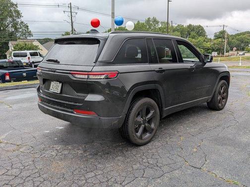 2024 Jeep Grand Cherokee Limited X